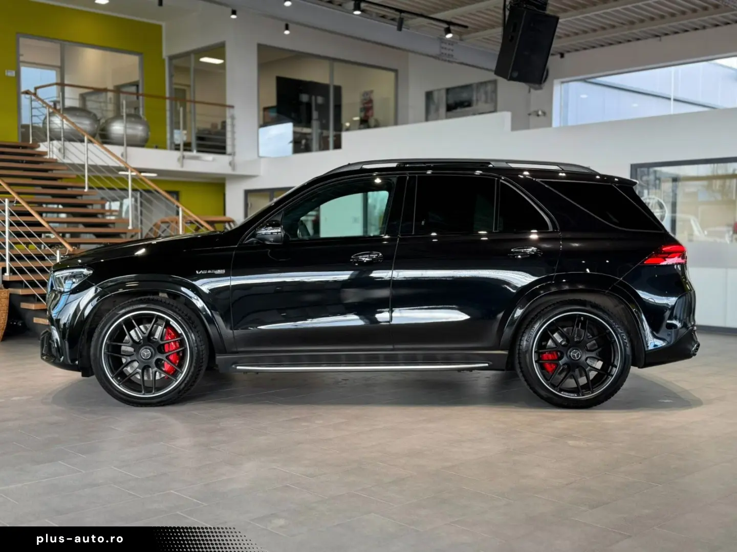 MERCEDES-BENZ GLE 63 S AMG Pano Carbon Burmester Facelift