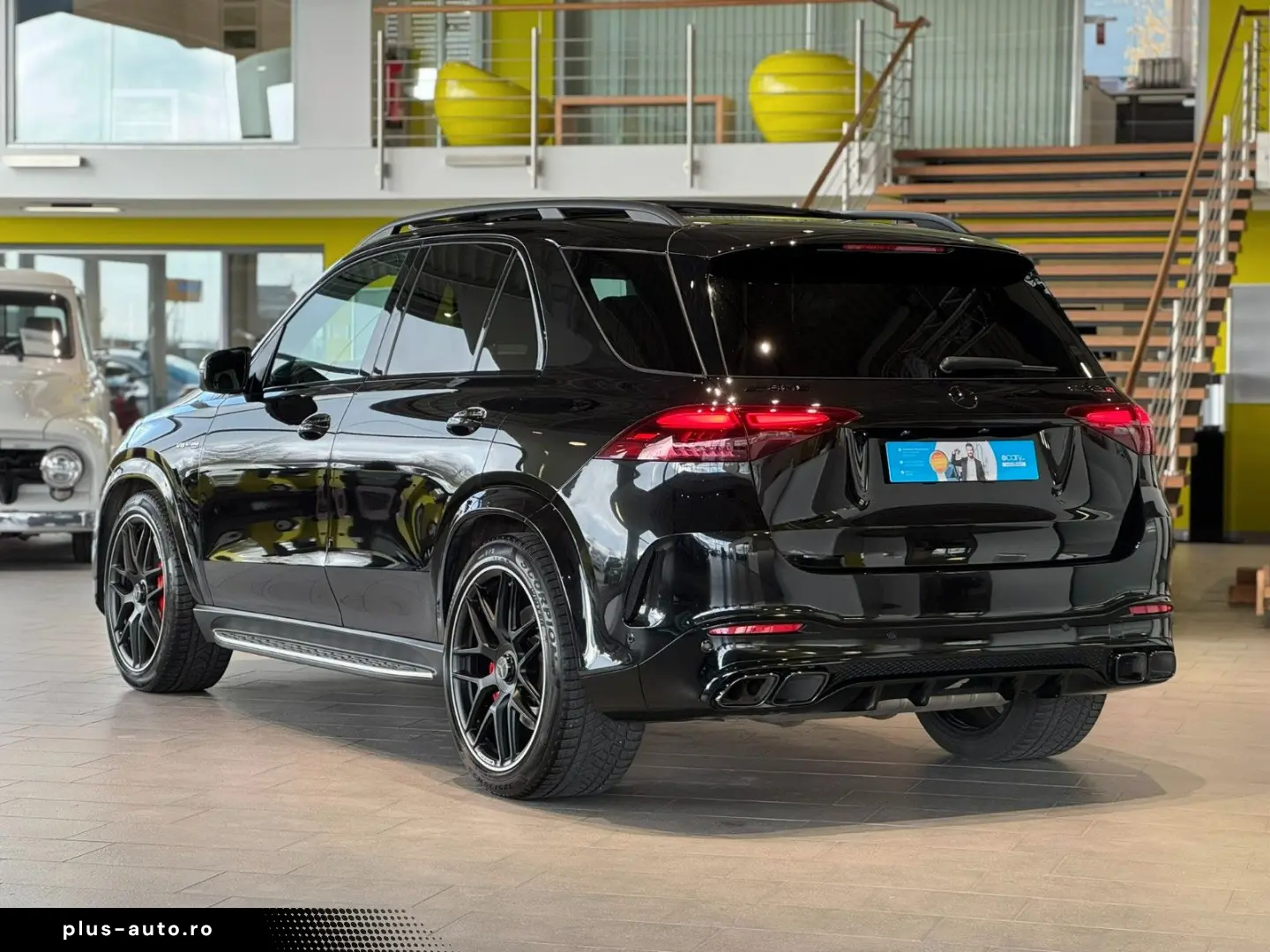 MERCEDES-BENZ GLE 63 S AMG Pano Carbon Burmester Facelift