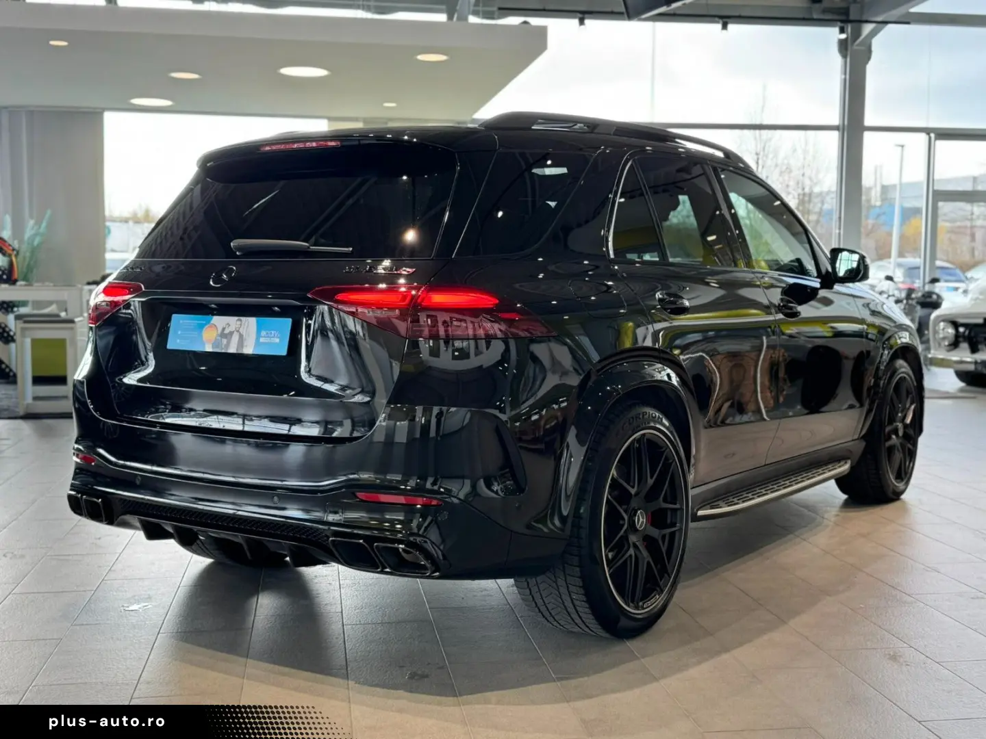 MERCEDES-BENZ GLE 63 S AMG Pano Carbon Burmester Facelift