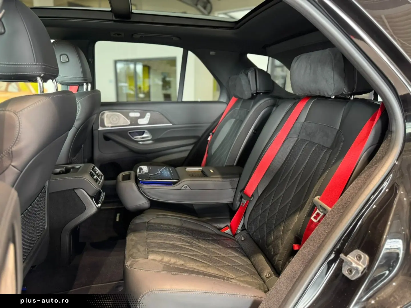 MERCEDES-BENZ GLE 63 S AMG Pano Carbon Burmester Facelift