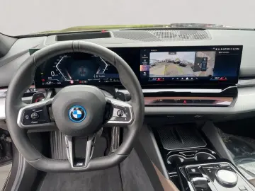 BMW 550e xDrive M Sport   GARANTIE-bis-01.2030