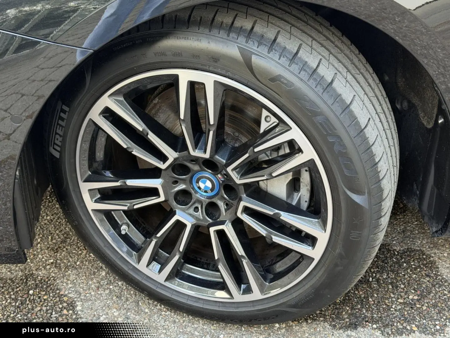 BMW 550e M Sport ACC IntAktL.PanoD.SuView.Sitzbel.19