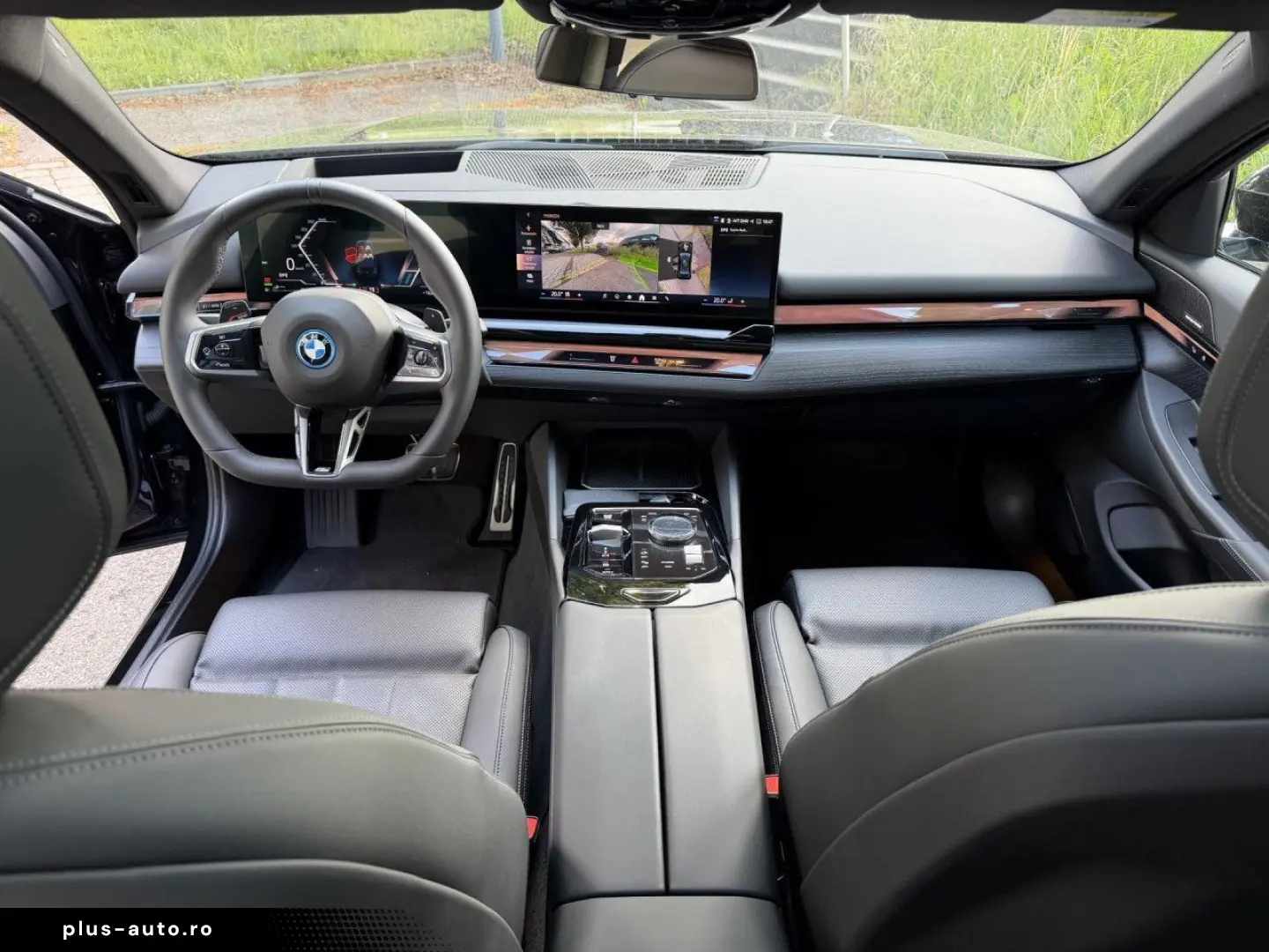 BMW 550e M Sport ACC IntAktL.PanoD.SuView.Sitzbel.19