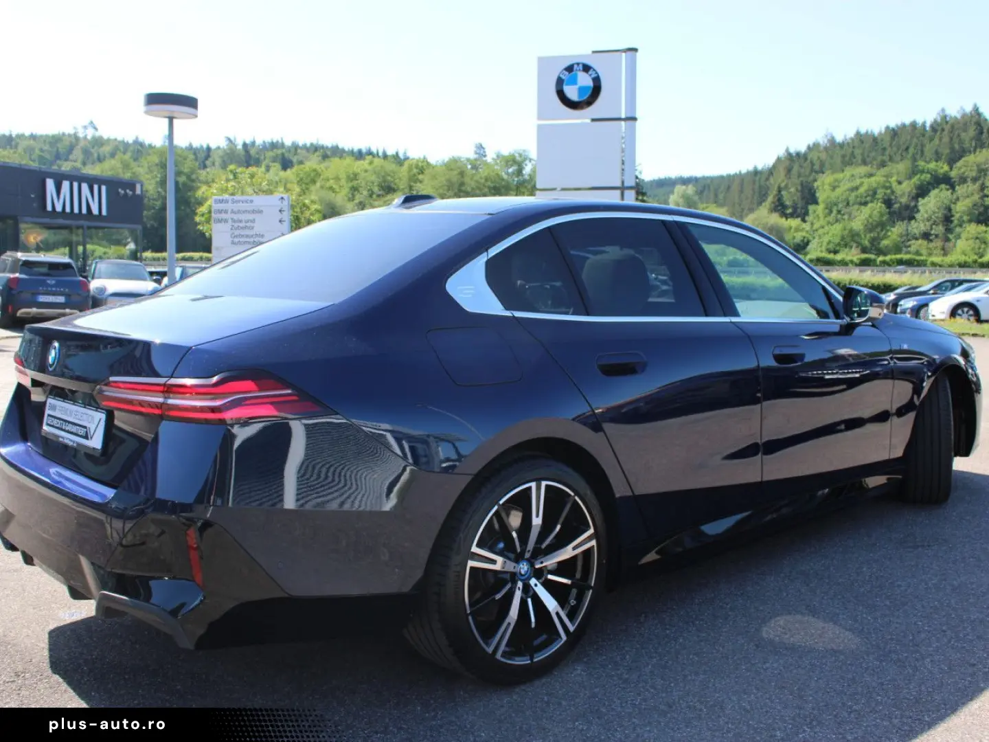 BMW 550e M Sport ACC IntAkt.PanoD.Icon.Sitzbel.360
