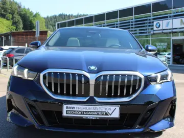 BMW 550e M Sport ACC IntAkt.PanoD.Icon.Sitzbel.360