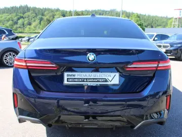 BMW 550e M Sport ACC IntAkt.PanoD.Icon.Sitzbel.360