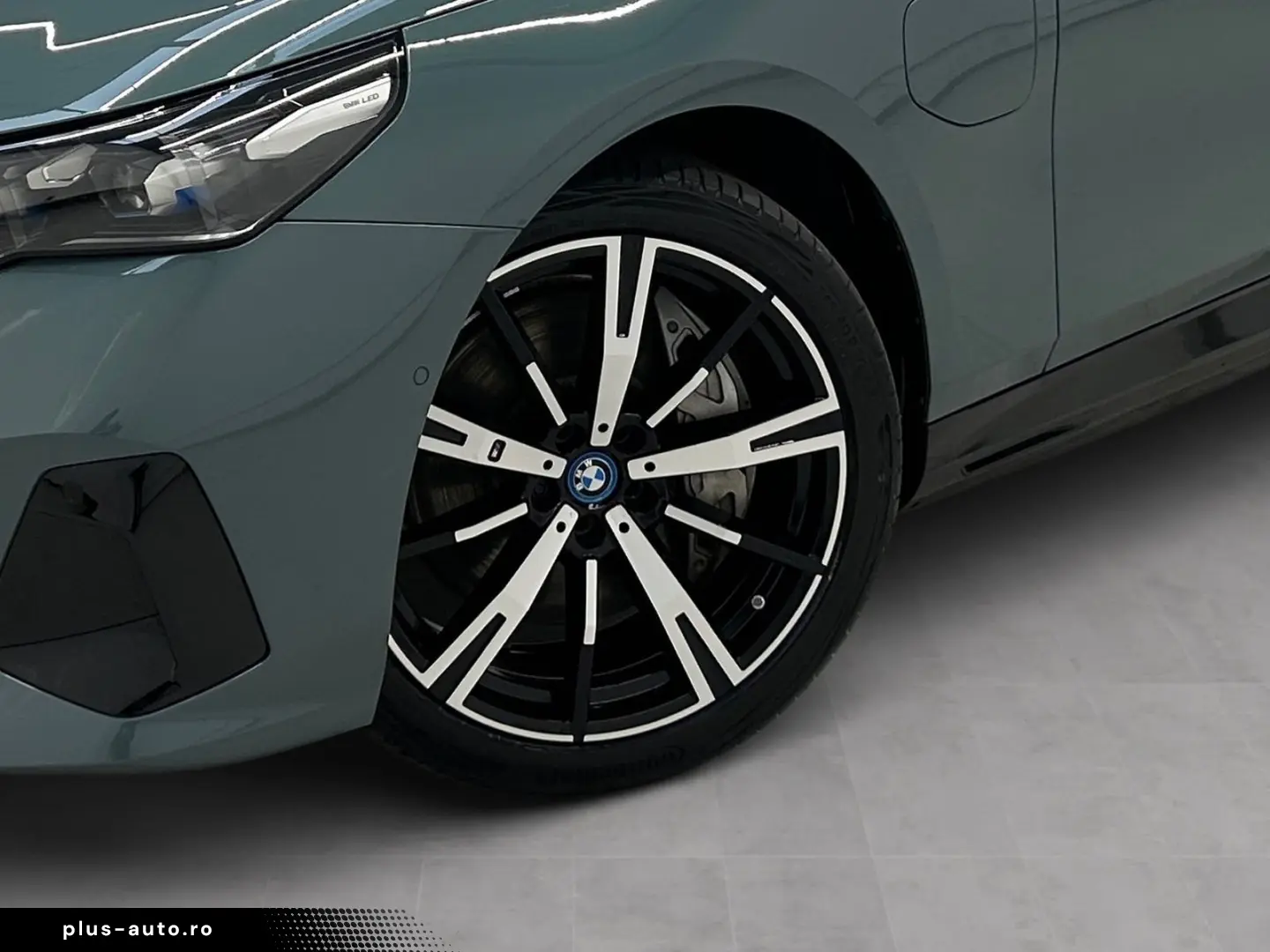 BMW 550e xDrive M Sport AHK Driv.Assist.Prof Kamera