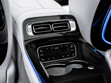 MERCEDES-BENZ S 680 W12 MAYBACH MANUFAKTUR