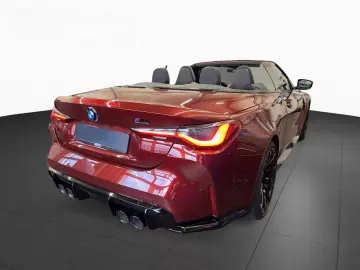 BMW M4 Cabrio Competition M xDrive