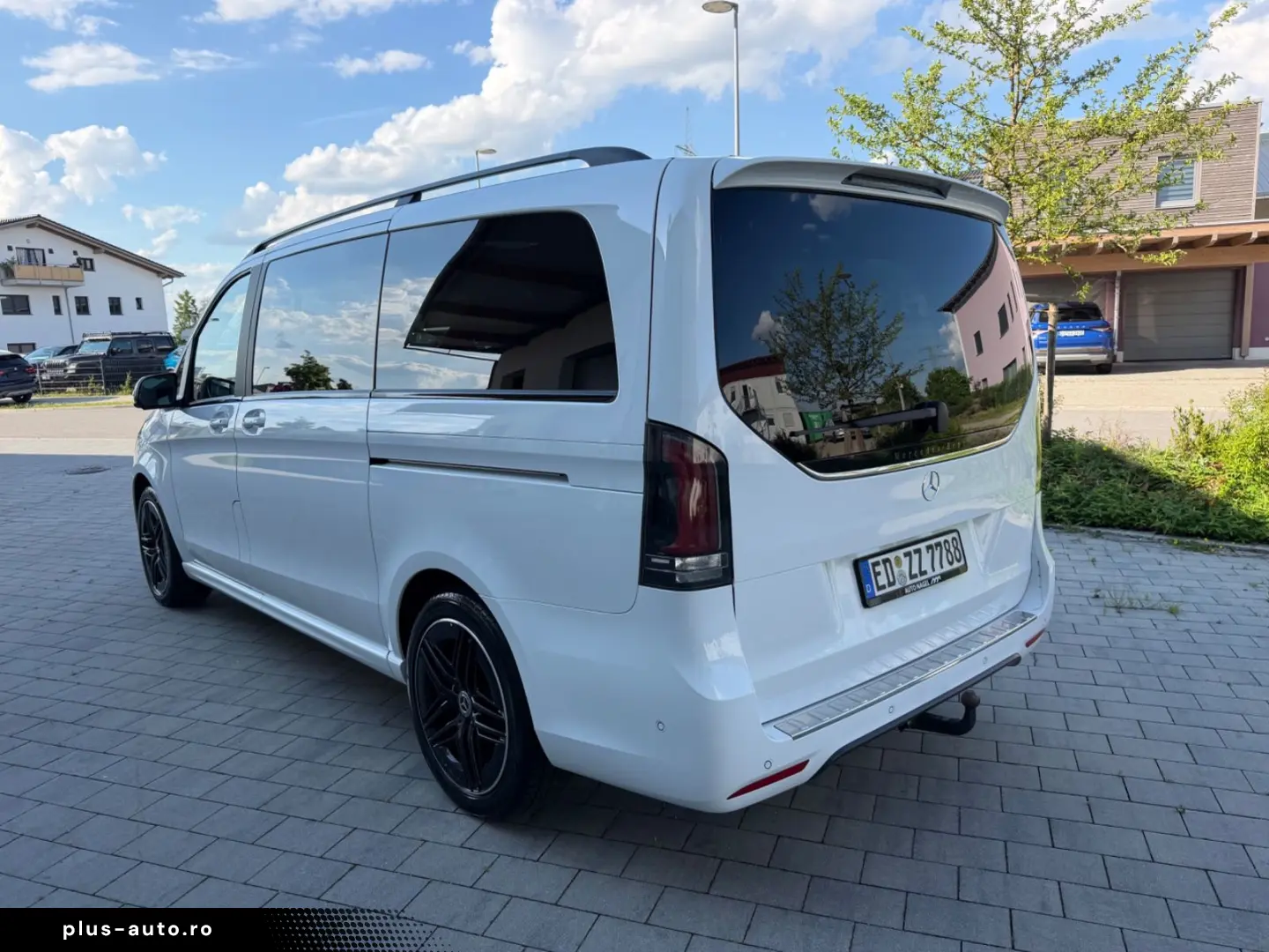 MERCEDES-BENZ V 300d Lang AMG