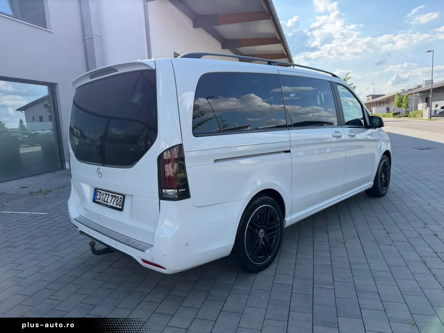 MERCEDES-BENZ V 300d Lang AMG