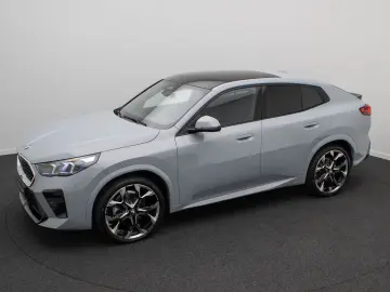 BMW X2 sD20i M Sport 360 H K HUD DAB Panorama 21Zoll