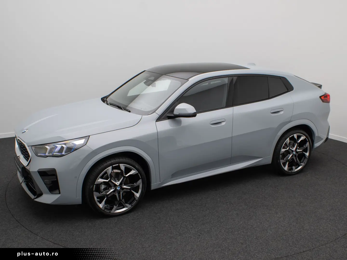 BMW X2 2025 — imagine 11