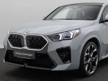 BMW X2 sD20i M Sport 360 H K HUD DAB Panorama 21Zoll