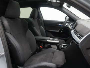 BMW X2 sD20i M Sport 360 H K HUD DAB Panorama 21Zoll