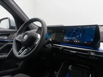 BMW X2 sD20i M Sport 360 H K HUD DAB Panorama 21Zoll