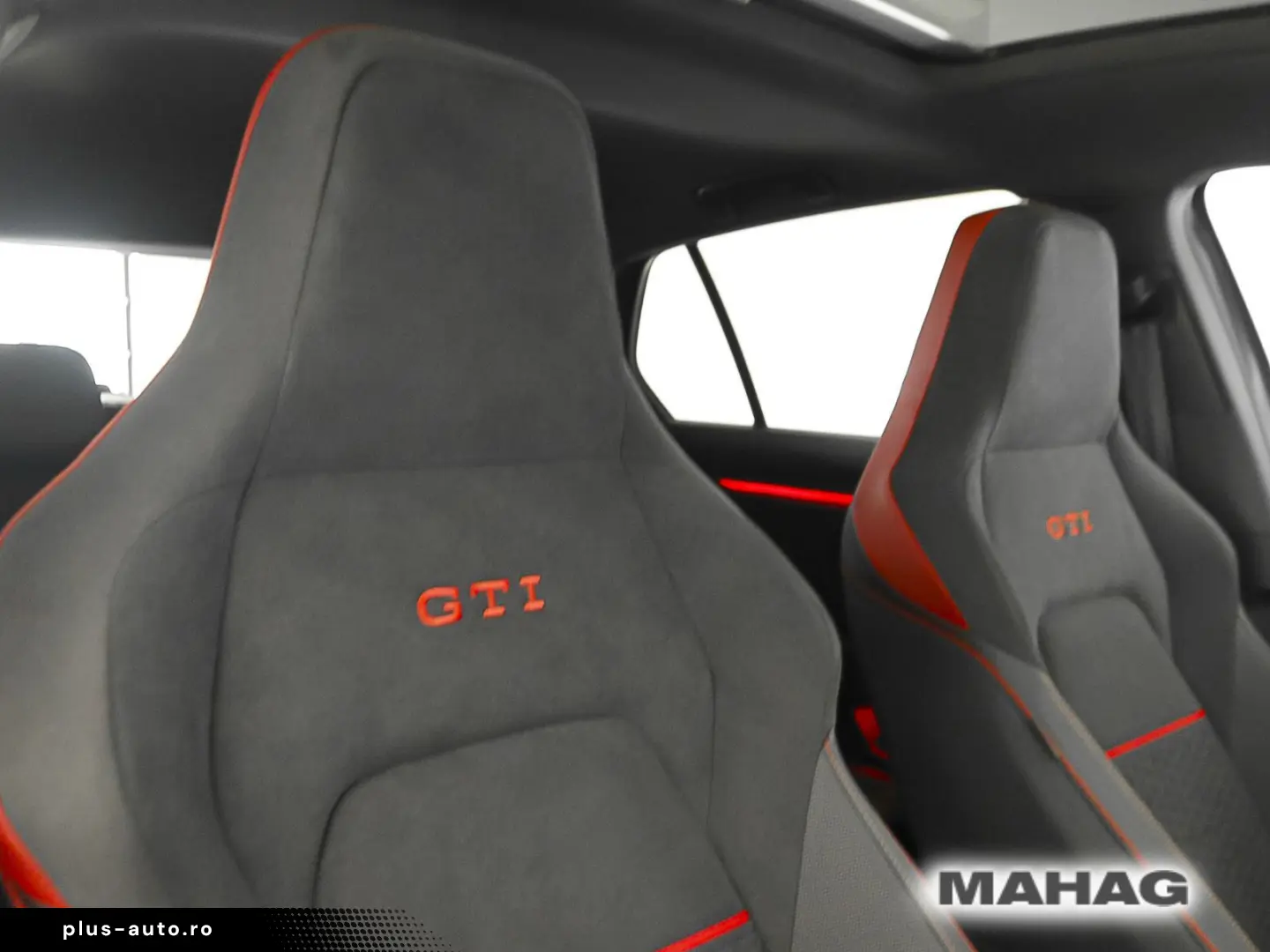 VW Golf VIII GTI Clubsport 2.0 TSI IQ.Light Navi Pa