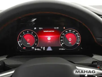 VW Golf VIII GTI Clubsport 2.0 TSI IQ.Light Navi Pa