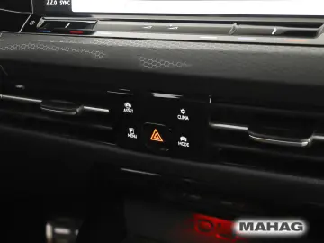 VW Golf VIII GTI Clubsport 2.0 TSI IQ.Light Navi Pa