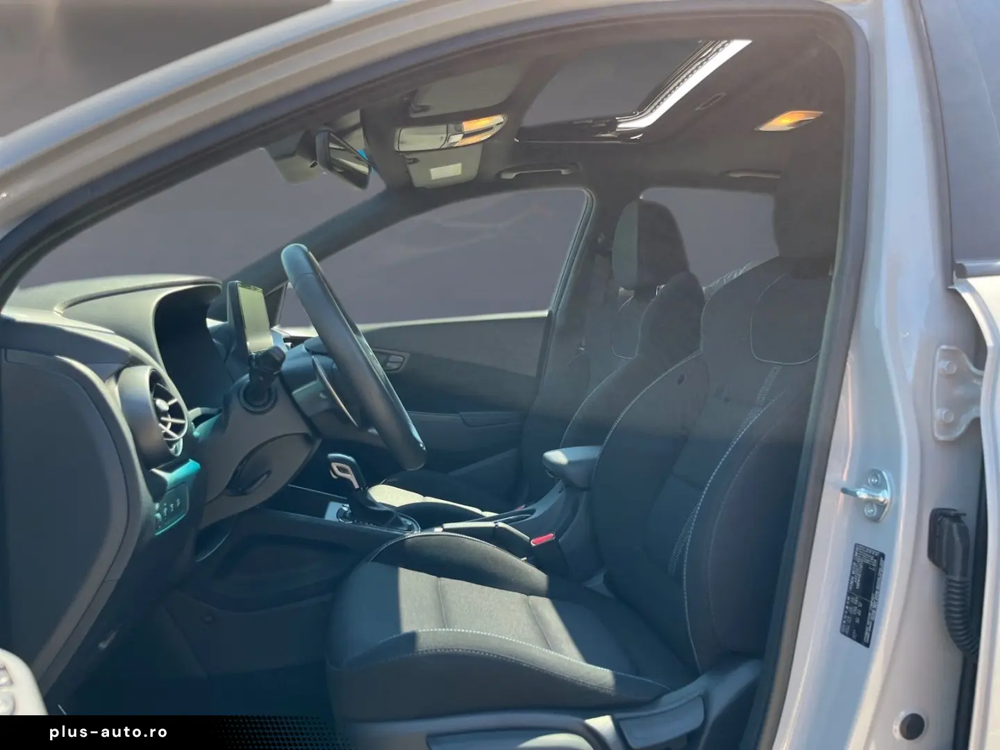 HYUNDAI Kona 2023 — imagine 12