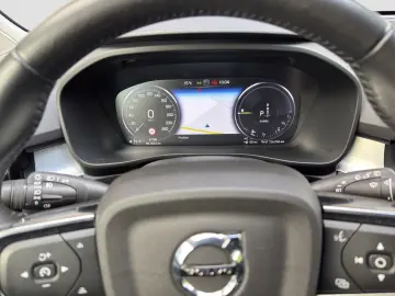 VOLVO XC40 T5 Recharge R Design Expression  AHK  Pano