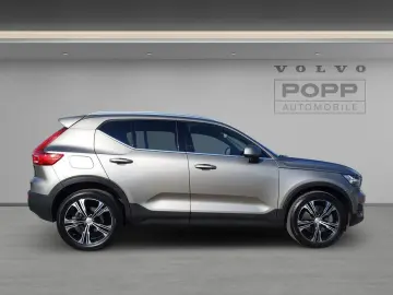 VOLVO XC40 T5 FWD Recharge Inscription CAM LED LHZ SHZ