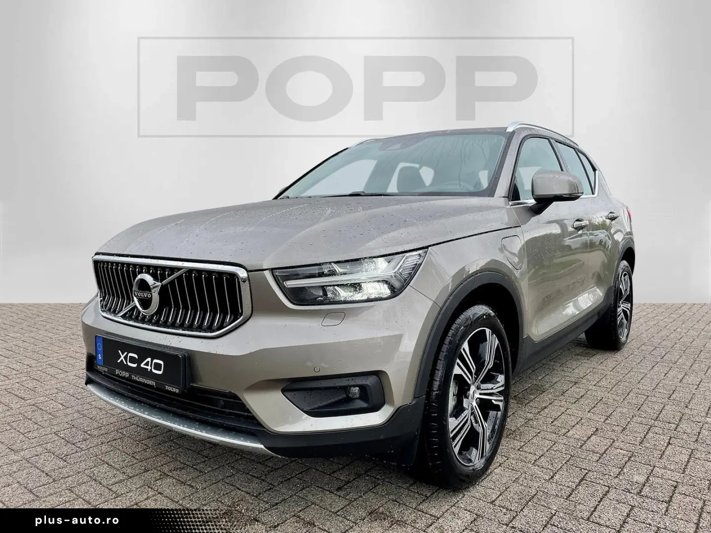 VOLVO XC40 T5 FWD Recharge Inscription CAM LED LHZ SHZ