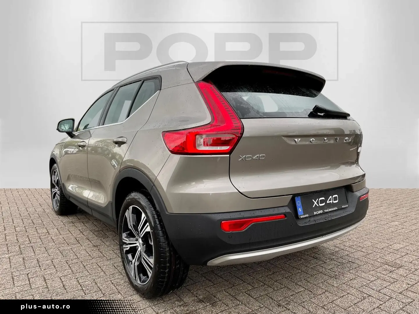 VOLVO XC40 T5 FWD Recharge Inscription CAM LED LHZ SHZ