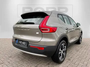 VOLVO XC40 T5 FWD Recharge Inscription CAM LED LHZ SHZ