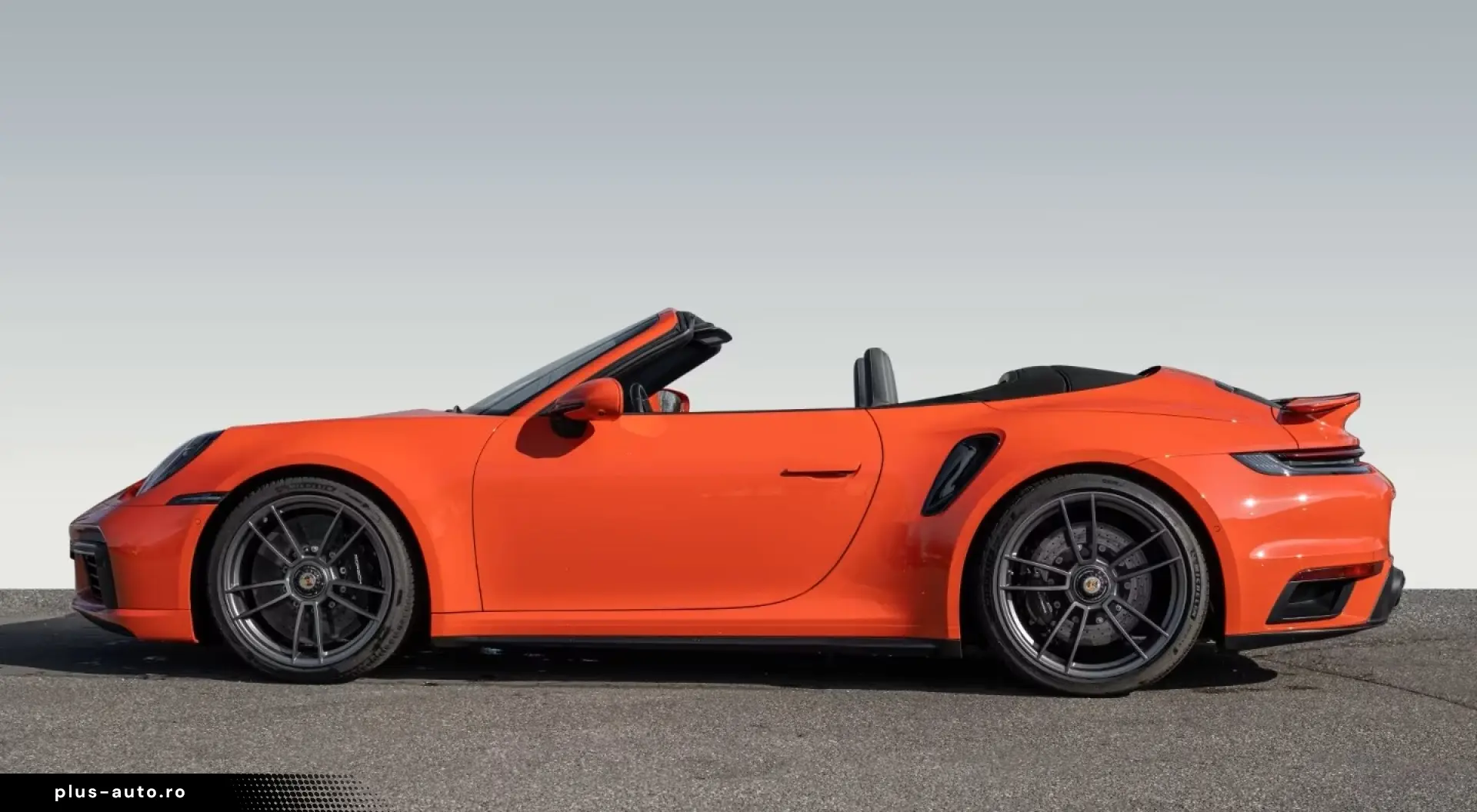 PORSCHE 992 911 Turbo S Cabriolet