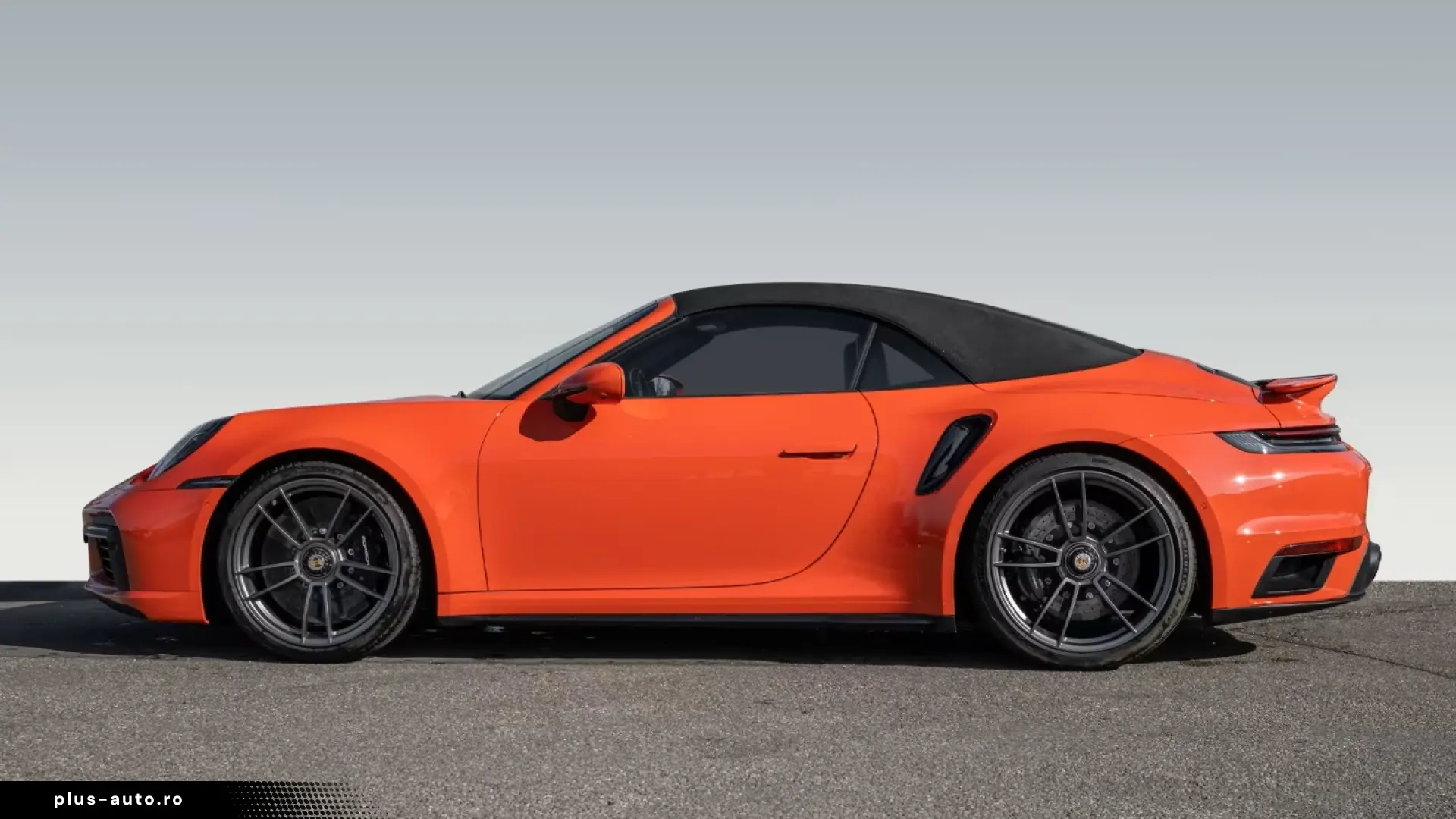 PORSCHE 992 911 Turbo S Cabriolet