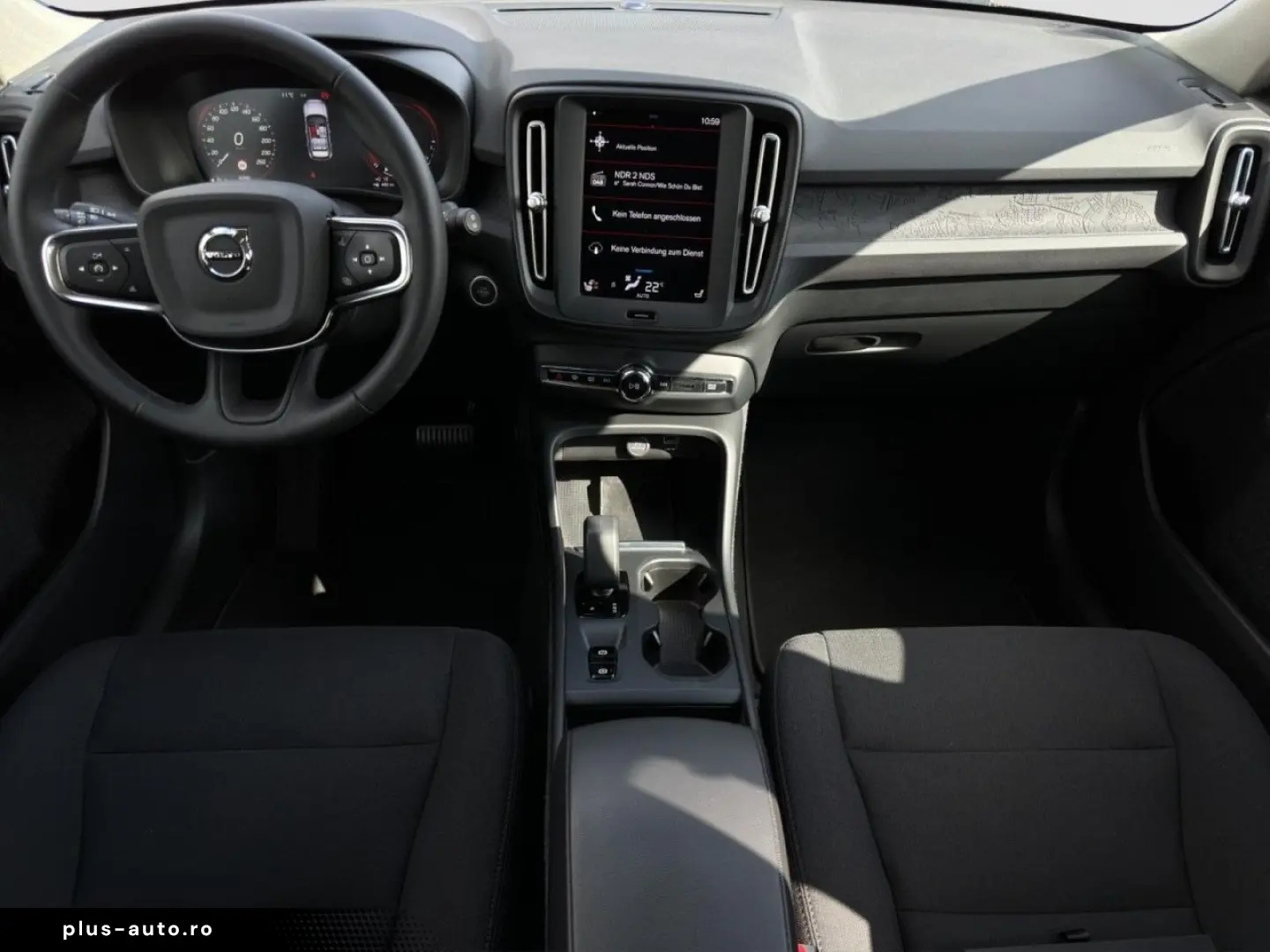 VOLVO XC40 T4 Essential Plug-In Hybrid Navi LED GJR