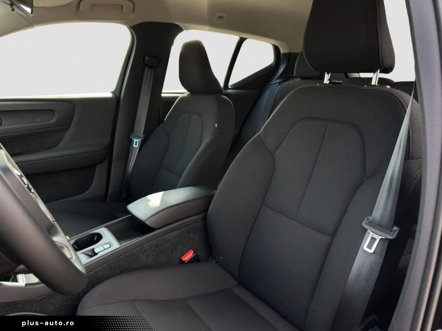 VOLVO XC40 T4 Essential Plug-In Hybrid Navi LED GJR