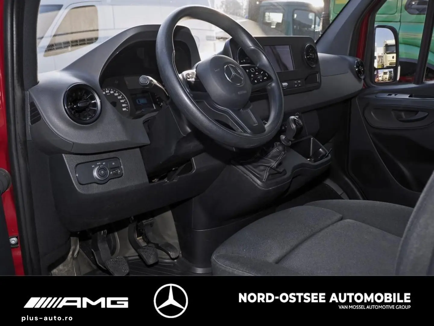 MERCEDES-BENZ SPRINTER 211 L2H1
