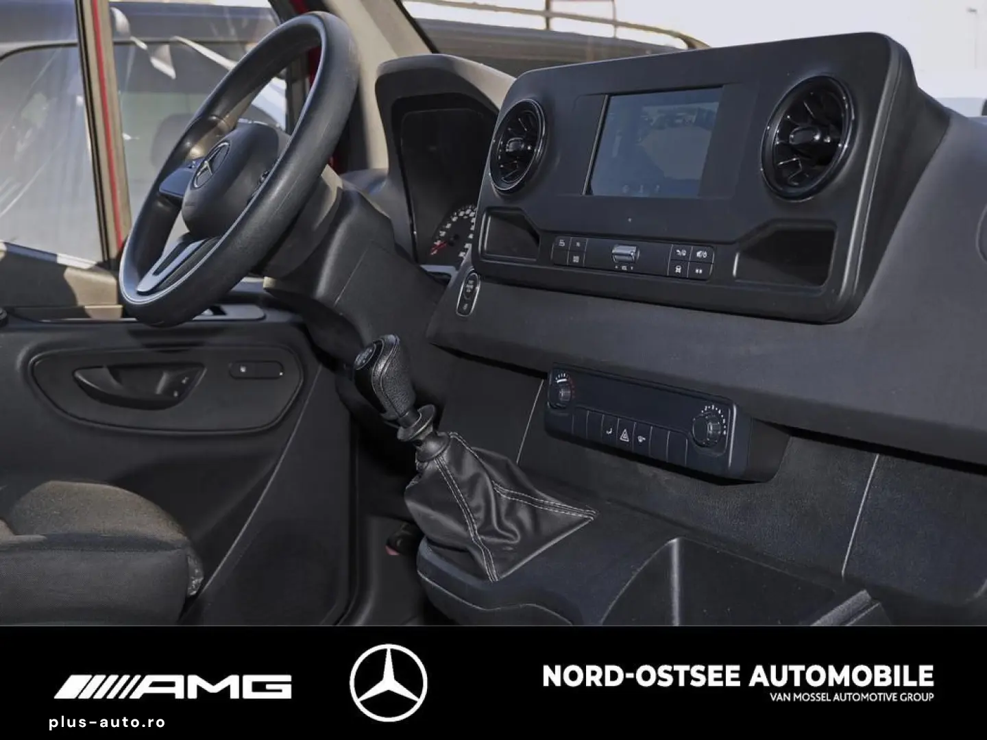 MERCEDES-BENZ SPRINTER 211 L2H1