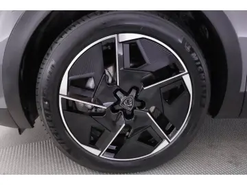 PEUGEOT 408 1.2Puretech 130 Aut.GT LED NAVI VIRTUAL PDC