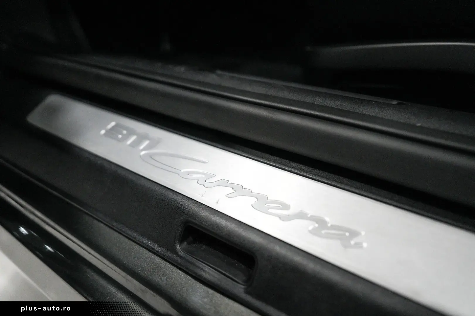 PORSCHE 992 Coupe