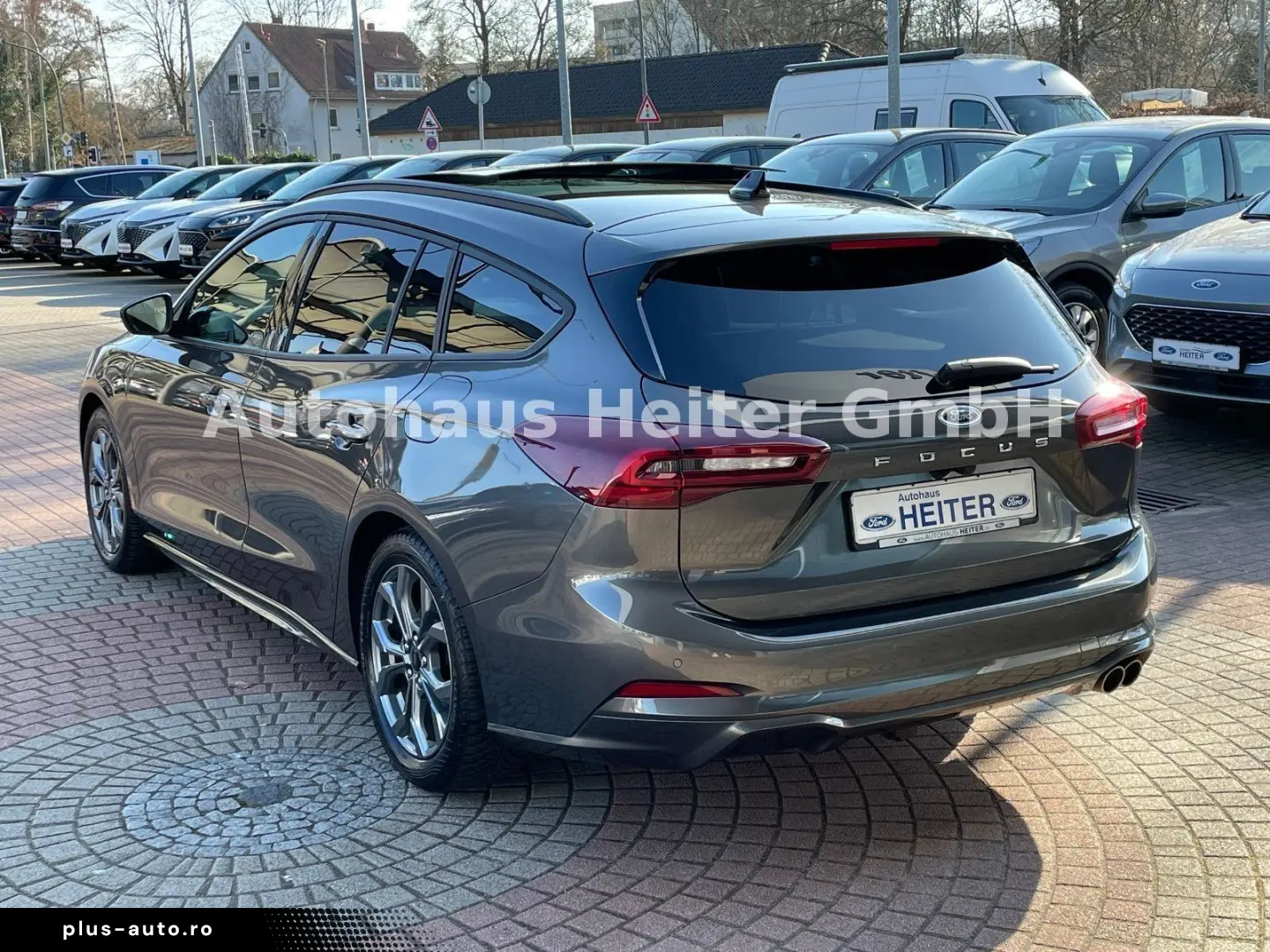 FORD Focus Automatik ST-Line X  155PS Matrix Pano AHK