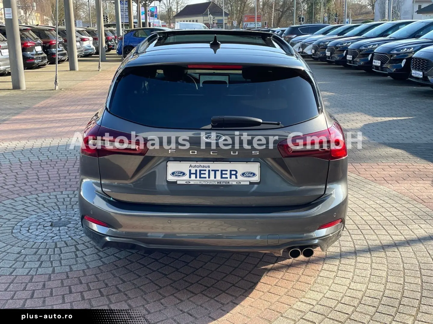 FORD Focus Automatik ST-Line X  155PS Matrix Pano AHK