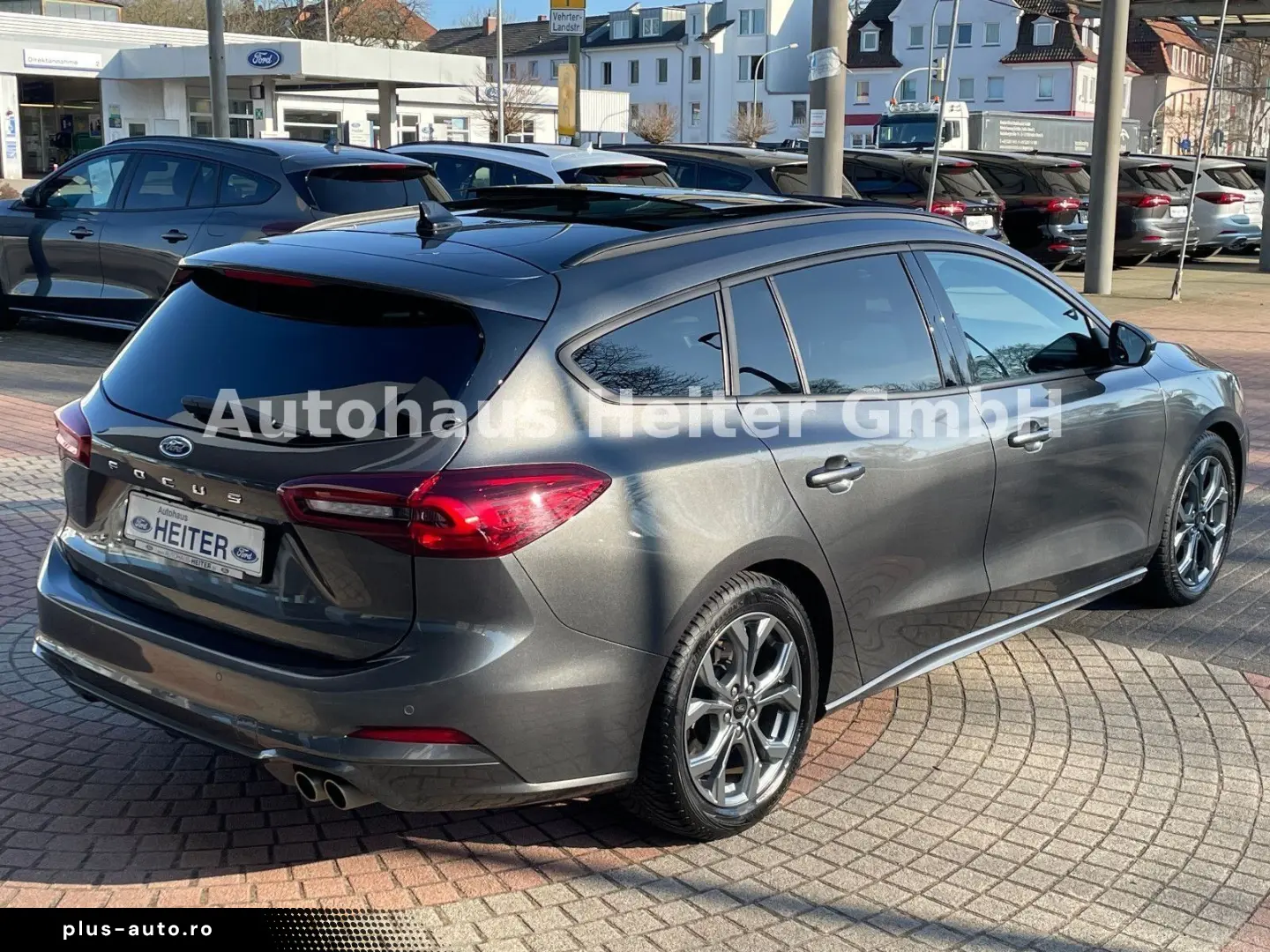 FORD Focus Automatik ST-Line X  155PS Matrix Pano AHK