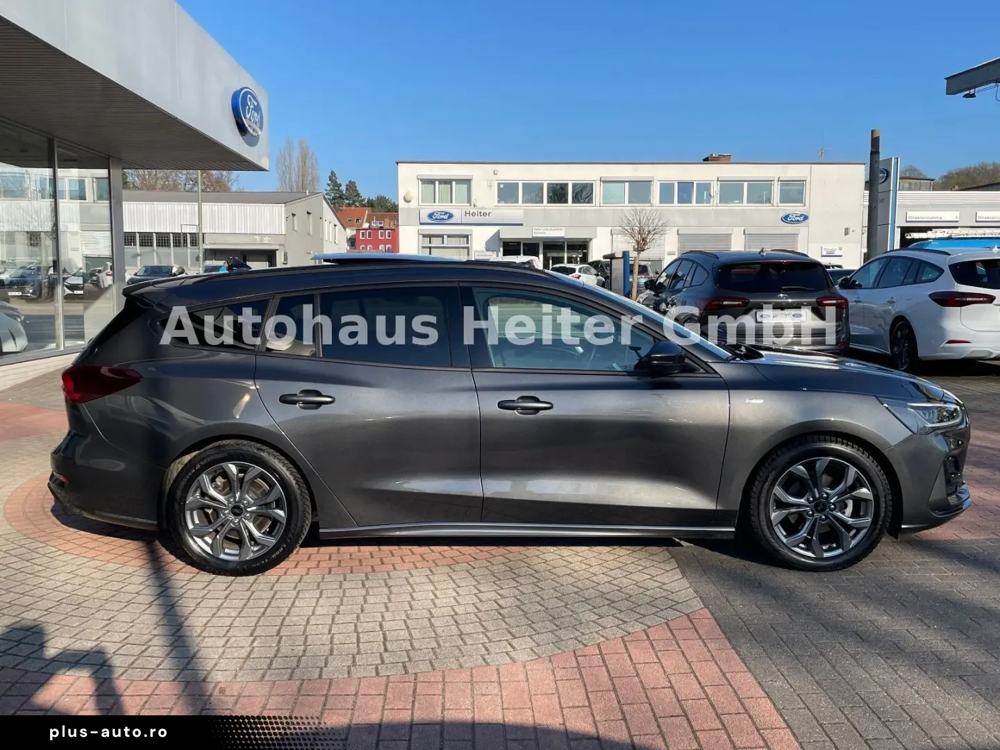 FORD Focus Automatik ST-Line X  155PS Matrix Pano AHK