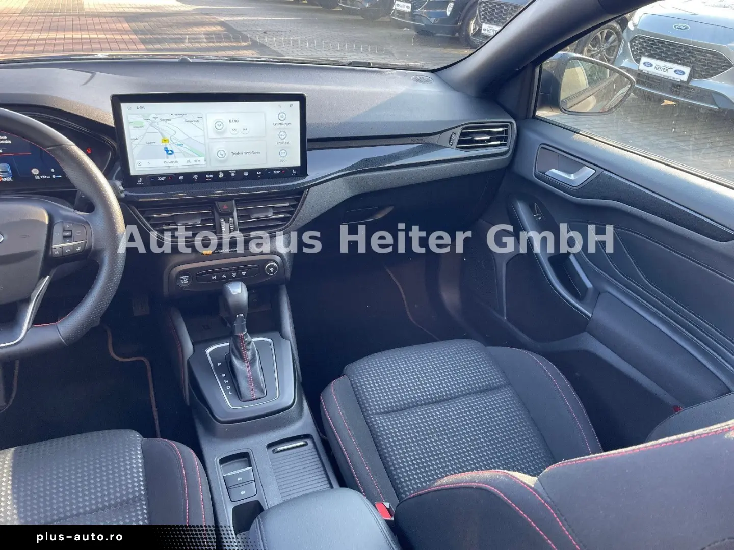 FORD Focus Automatik ST-Line X  155PS Matrix Pano AHK