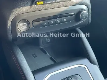 FORD Focus Automatik ST-Line X  155PS Matrix Pano AHK