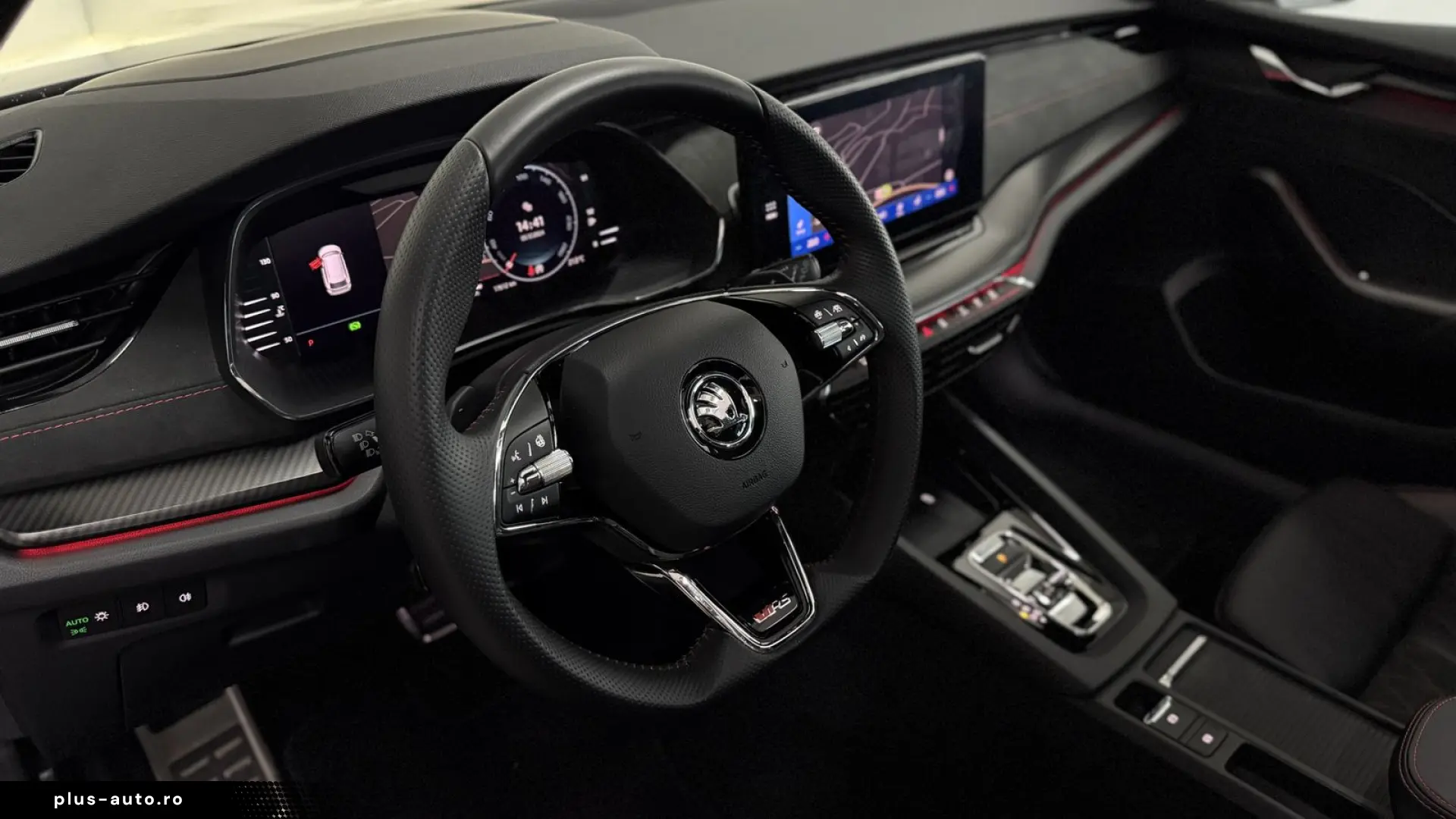 SKODA Octavia RS  PANO  H-UP  E-SITZE  LANE  SIDE  19