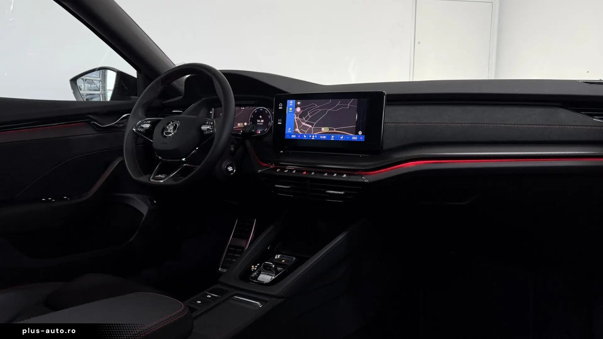 SKODA Octavia RS  PANO  H-UP  E-SITZE  LANE  SIDE  19
