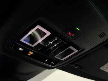 SKODA Octavia RS  PANO  H-UP  E-SITZE  LANE  SIDE  19