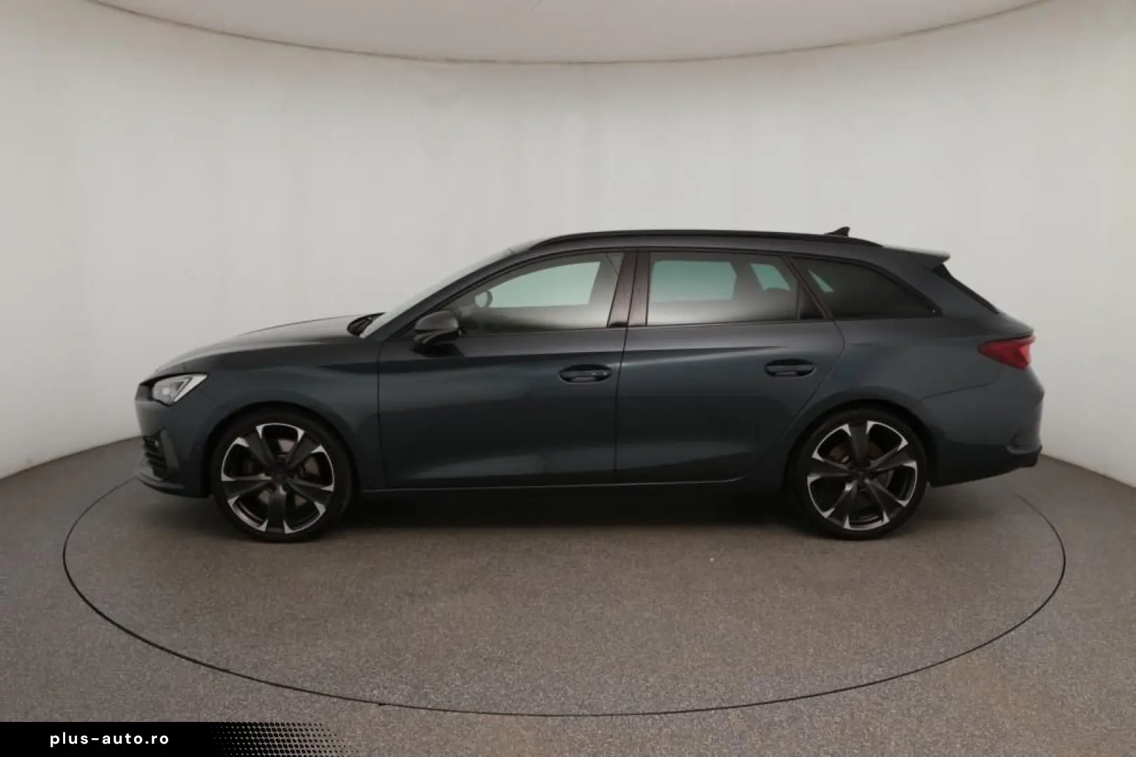 CUPRA Leon SP VZ 2.0 TSI 228kW DSG LED RFK 4x4 NAV PDC