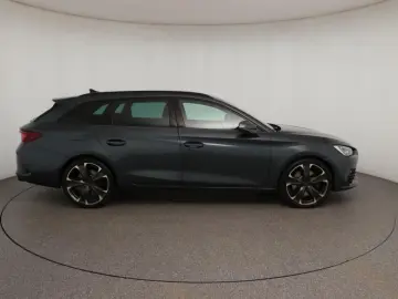 CUPRA Leon SP VZ 2.0 TSI 228kW DSG LED RFK 4x4 NAV PDC