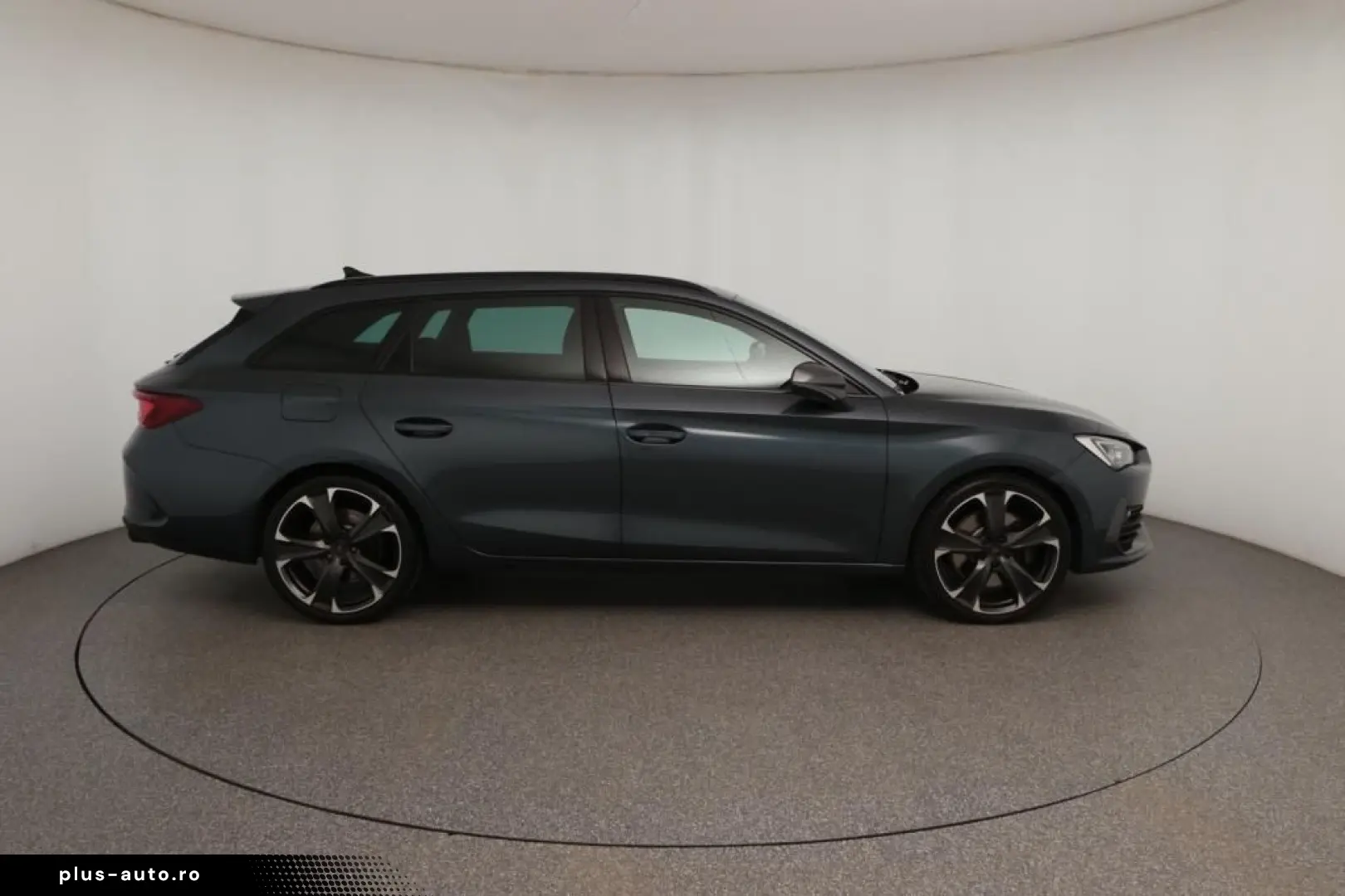 CUPRA Leon SP VZ 2.0 TSI 228kW DSG LED RFK 4x4 NAV PDC