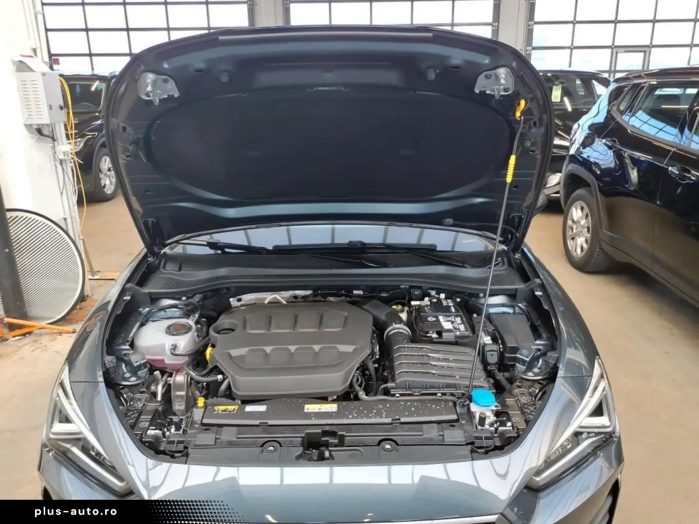 CUPRA Leon SP VZ 2.0 TSI 228kW DSG LED RFK 4x4 NAV PDC